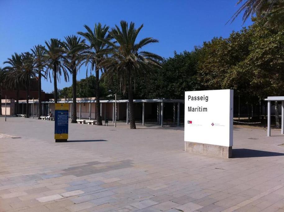 Superflat Near Beach 15' Center Sant Adrià de Besòs Exterior foto